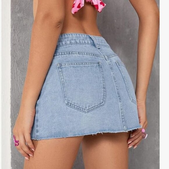 Women's Size XS Denim Mini Skirt, Jean Skirt, Light Wash Blue, Like new - Picture 2 of 4